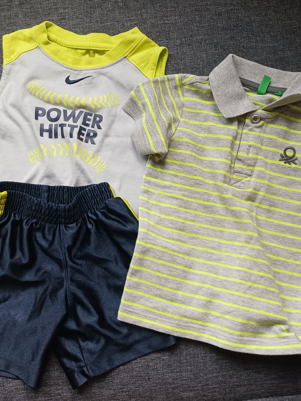NIKE Boys Gray  & Yellow Set & Benetton Polo Shirt